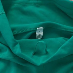 Lululemon leggings size 6